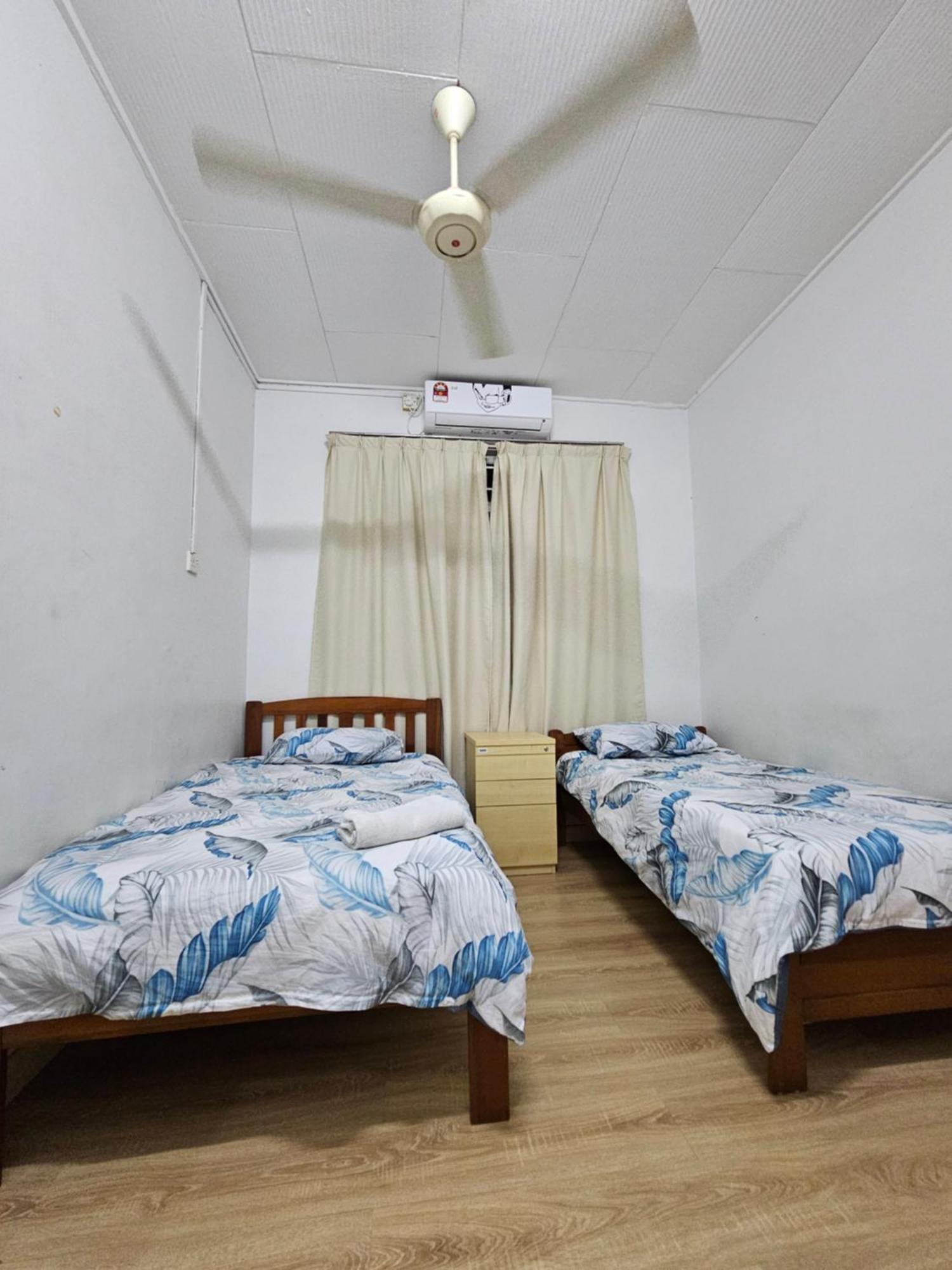 Ruhani Homestay 3 Kb - 4 Bedroom Fully Airconditioned With Wifi & Netflix 哥打巴鲁 外观 照片