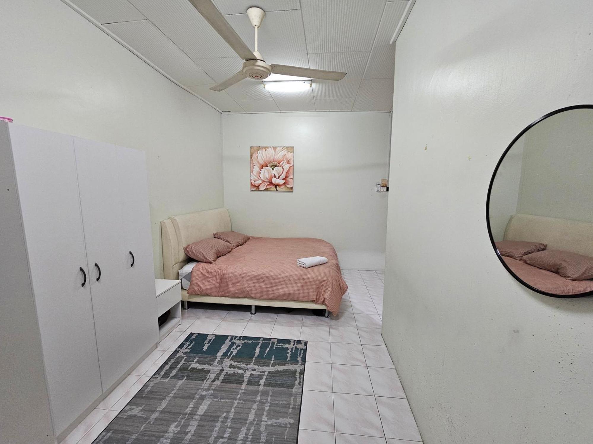 Ruhani Homestay 3 Kb - 4 Bedroom Fully Airconditioned With Wifi & Netflix 哥打巴鲁 外观 照片
