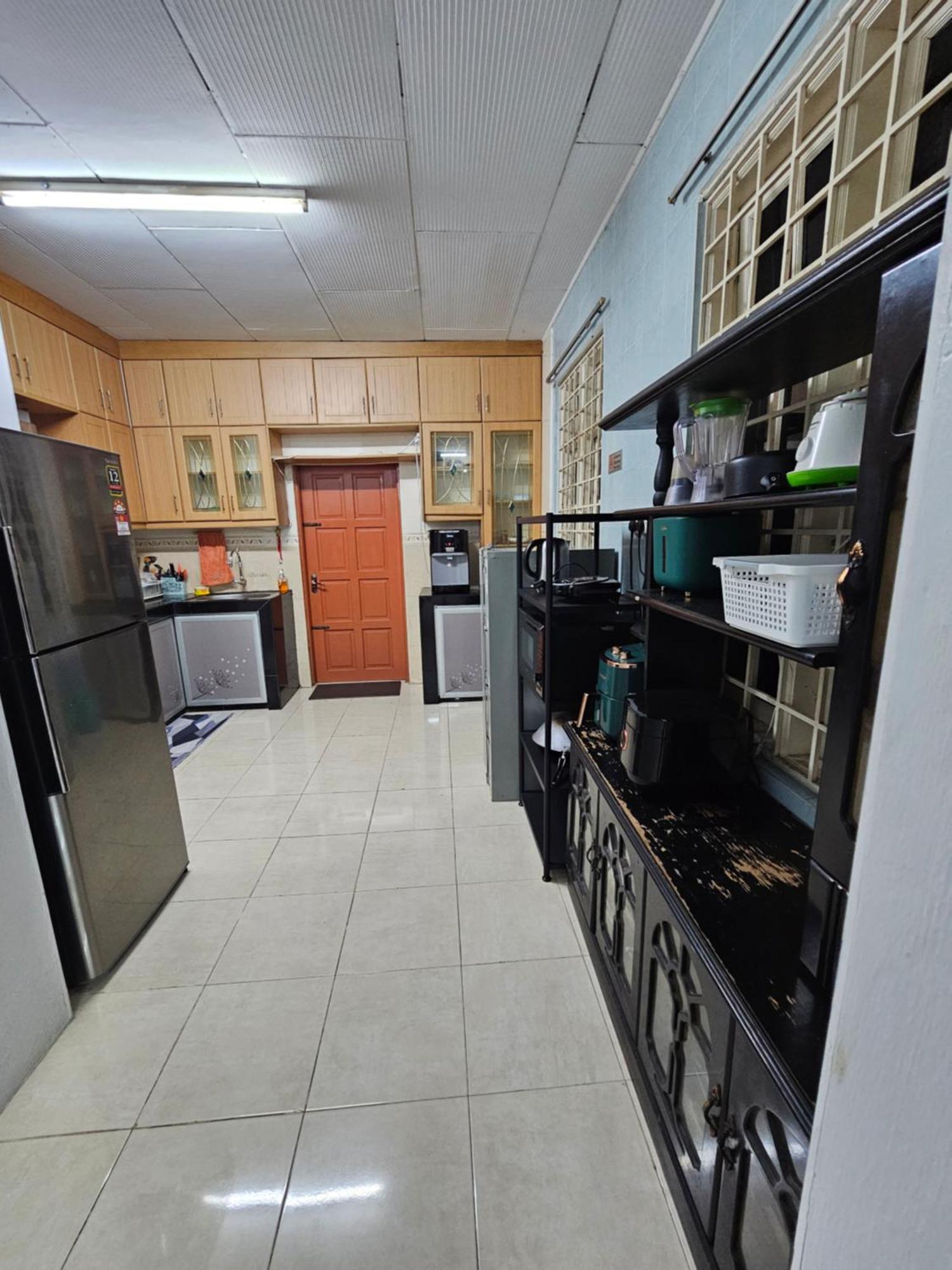 Ruhani Homestay 3 Kb - 4 Bedroom Fully Airconditioned With Wifi & Netflix 哥打巴鲁 外观 照片
